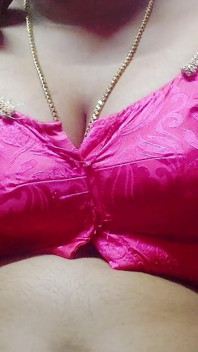 bhaartiy grihini hot vidiyo hindi odiyo