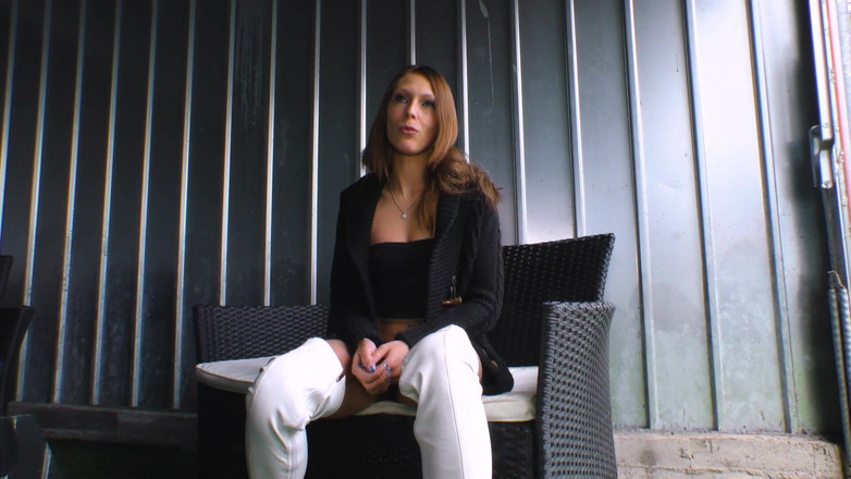 German Porn: Mokrá kundička s velkým zadkem Vystavena některé sexy žhavé šukání s kompilací...