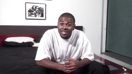 Male Dream: Fit DILF potřebuje mladšího černého ptáka