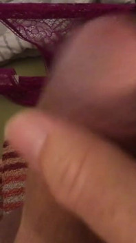 Jerking in Hot Panties