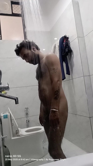 Rajasthani-old-lover: Patrigno papà patrigno uomo caldo indiano adora la doccia