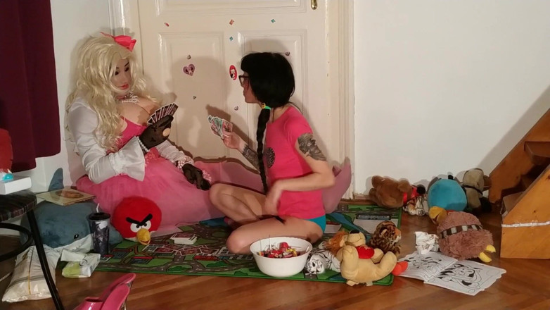 Beth Kinky: Storan kencing kecemasan Erica
