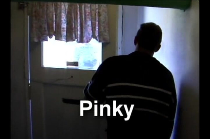 Homegrown Handjob: Masáž se šťastným koncem s roztomilou teenagerkou