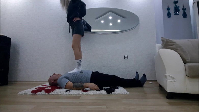Goddess Lina: Goddess Lina trample
