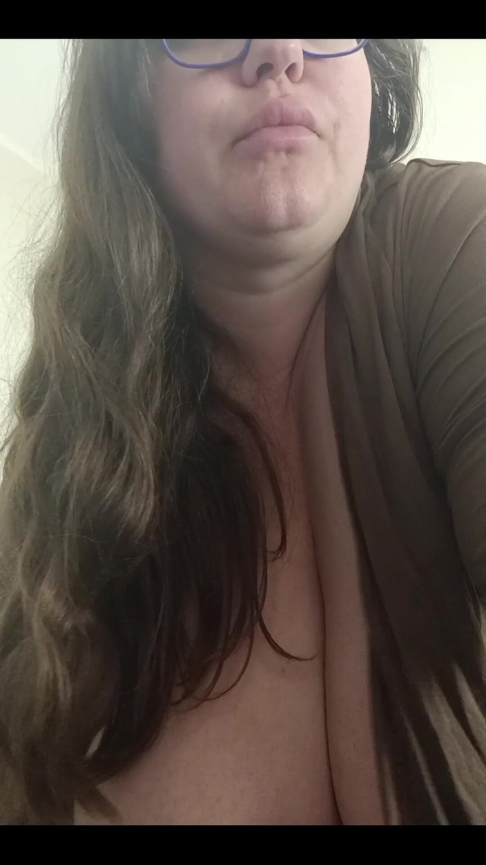Nina Doll: BBW Solo