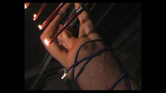 Genuine XXX: Покірна красуня бдсм ініціює екстремальне бондаж, гаряче воскове покарання свічкою та урок шмагання