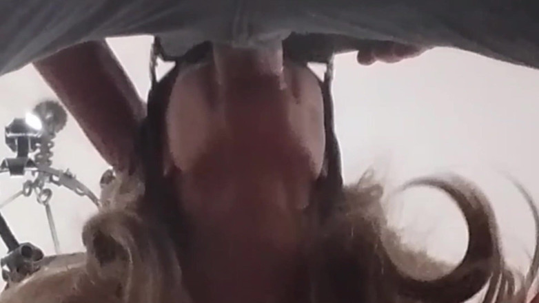 LauraOnHeels: MILF Sucks Cock with a Cum Explosion in Her Mouth