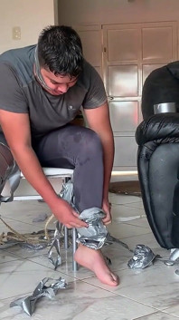 Tipul dolofan urmat acasă de Duct Tape curvă nebună (episodul 2 din 2)