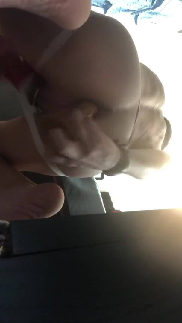 RiceQueenTopBoy: 用张开的屁股和9英寸假阳具结束我的自我