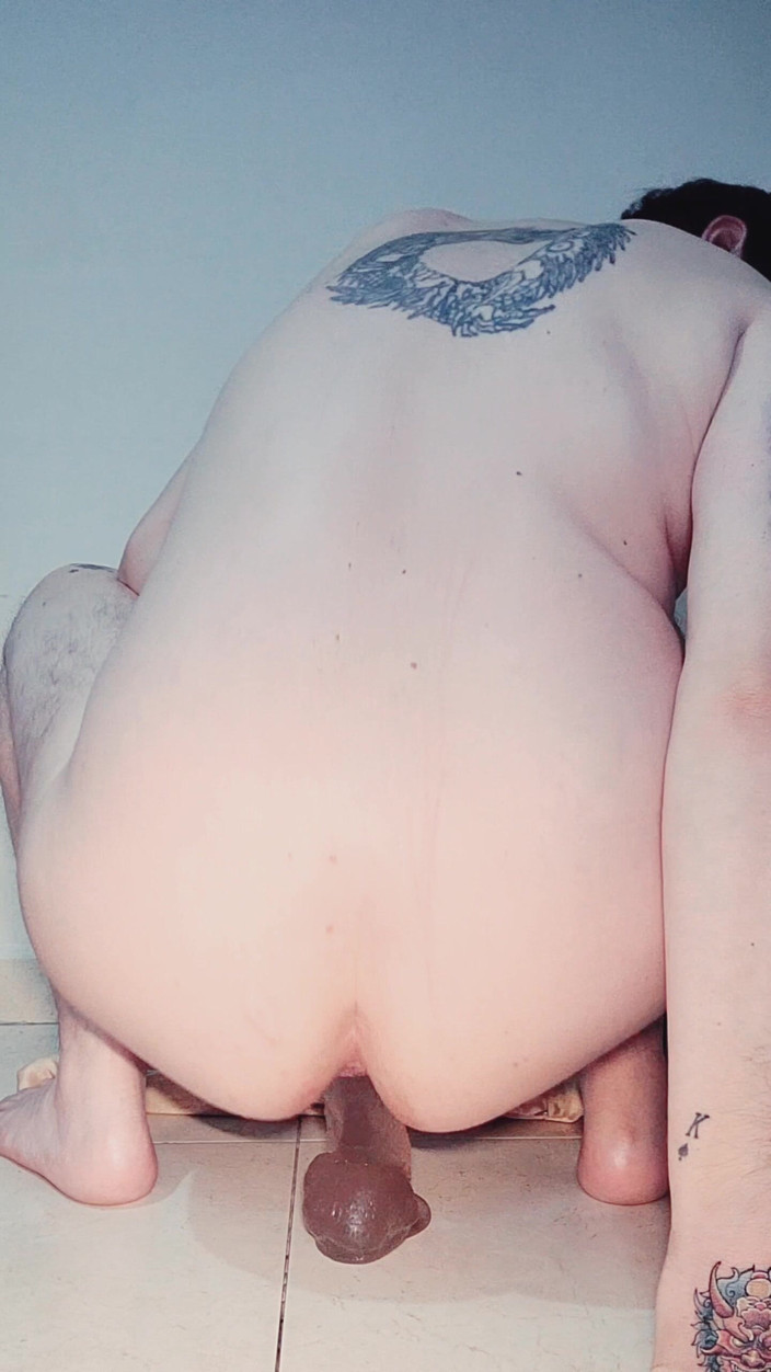 SlutClosetedfag: Seks yapıyorum ve götümü sikiyorum