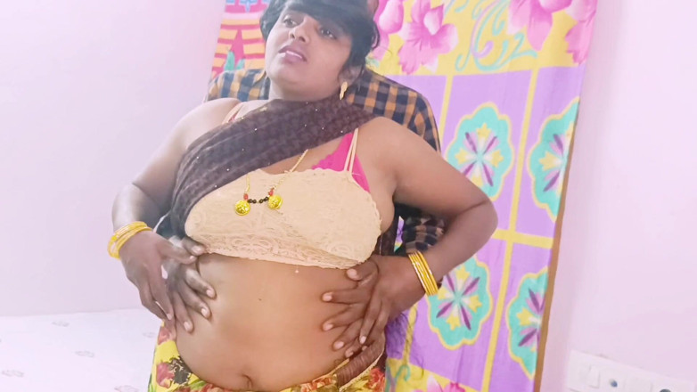 Telugu honey lips: Desi Bhabi cazzo marito. Telugu dice osceni.