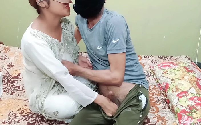 MehwishButt: Desi India