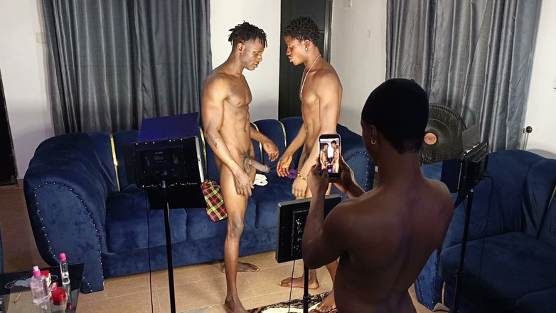 Pa_blo: Thuggish Uncle Behind the Scenes