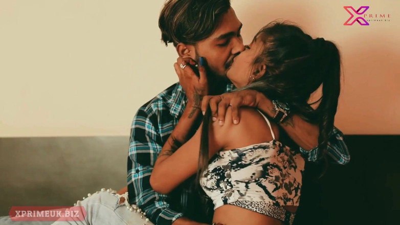 Indian Erotica: 남친과 로맨스하는 가장 핫한 소녀