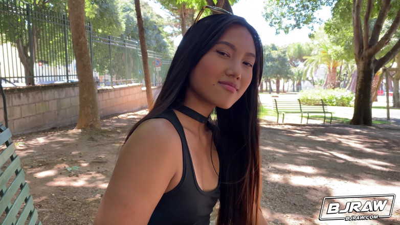BJ Raw: Bjraw May Thai's Mouth Gets Loaded