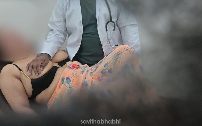 savithabhabhi: Vrouwelijke patiënt gekregen door dokter