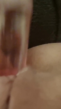 Un eccitante video con la macchina del sesso !!