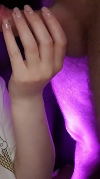 Mary ดูดควยใกล้ๆ แล้วโดนแตกคาปาก