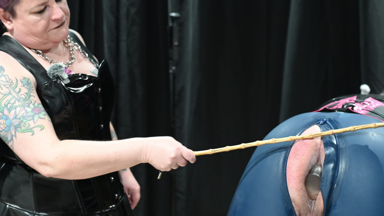 The Izars: Restricted Latex Gets His First Impact