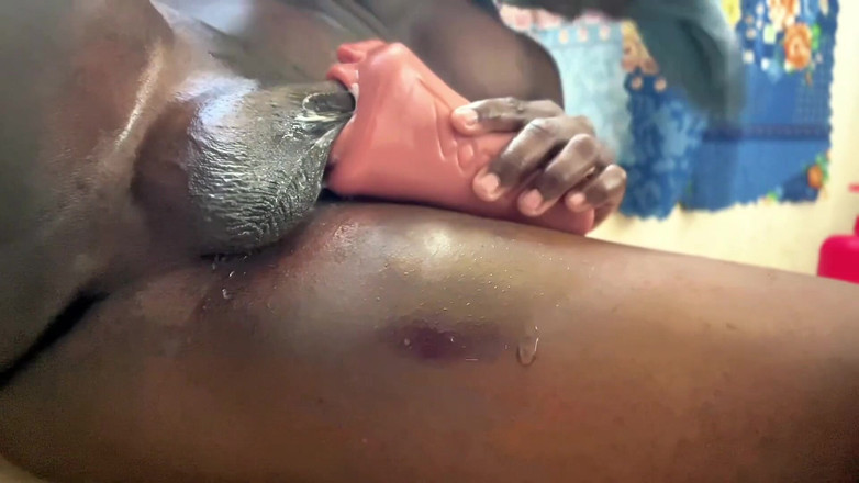 Bbc-godaddy: Afrikalı büyük yarak o oyuncağın içinde çok derin