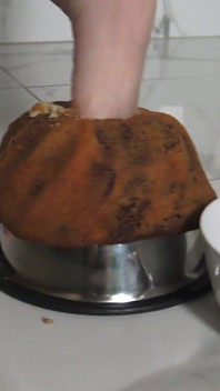 Masă de umilire extremă cu vedere la persoana 1! Numai pentru gurmanzi reali!