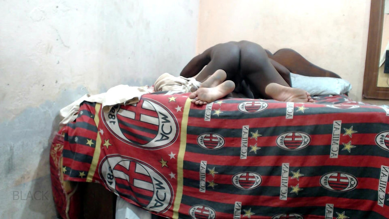 Black African 007: Гаряча вагіна, яка зводить кожного чоловіка з розуму, частина 2