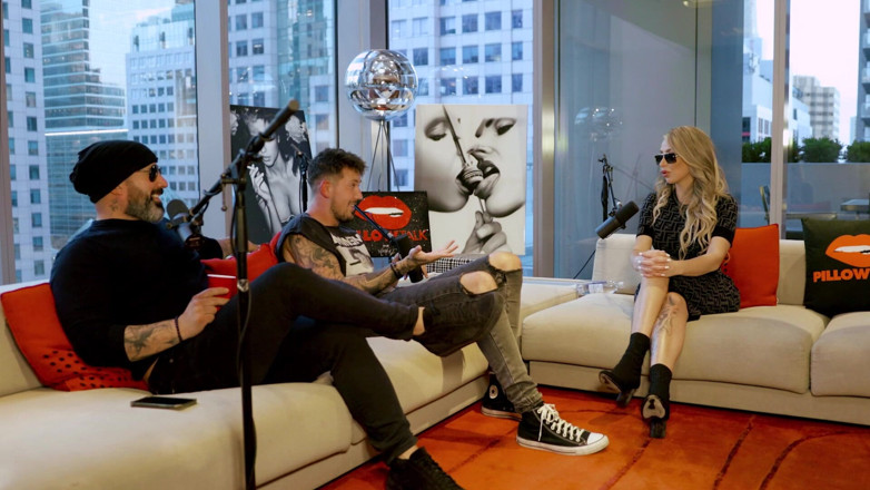 Pillow Talk: 该死的 homie 乱搞 lebron James？