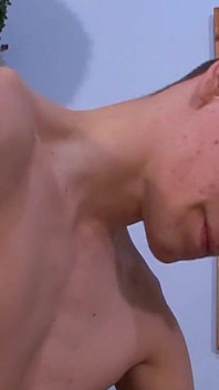 Twinks follada duro en el culo - profundo golpe gay