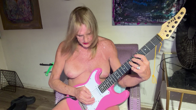 Lizzy Yum: Lizzy yum Sd अक्टूबर 2026