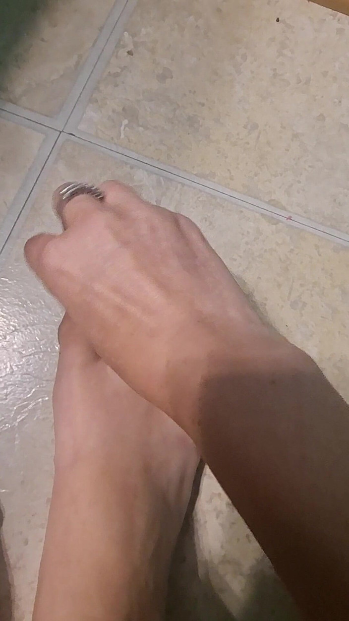 Naughty alchemy: Eliminación de pedicura polaca