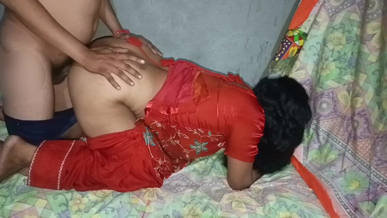 Kavita69: Un Jeune Garçon Vierge Veut Jouer À Un Jeu Sexuel Avec...