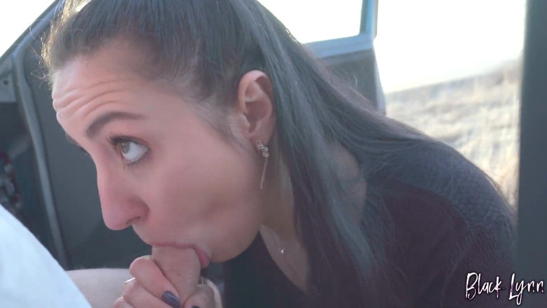 YSP Studio: Outdoor-auto blowjob / spermaschlucken