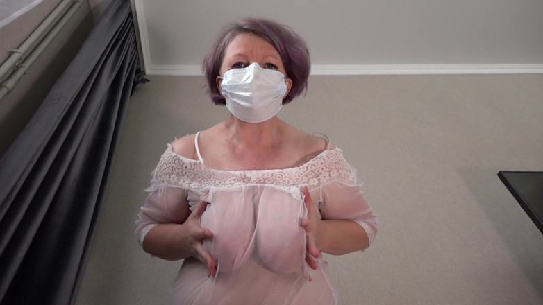 Milf Big Tits: Lồn lông trưởng thành bắn tinh từ trên cao. - Máy...