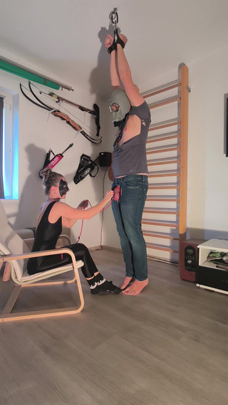 Vlakik SM: Розбиття яє яча