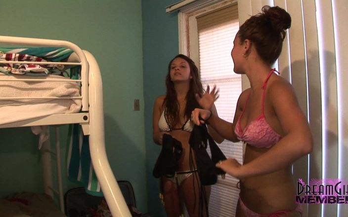 Dream Girls: Two Beach Baddies Shower Together