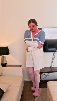 Stiefsohn darf seinen penis auf dem außen reiben, aber dann will sie es nach innen