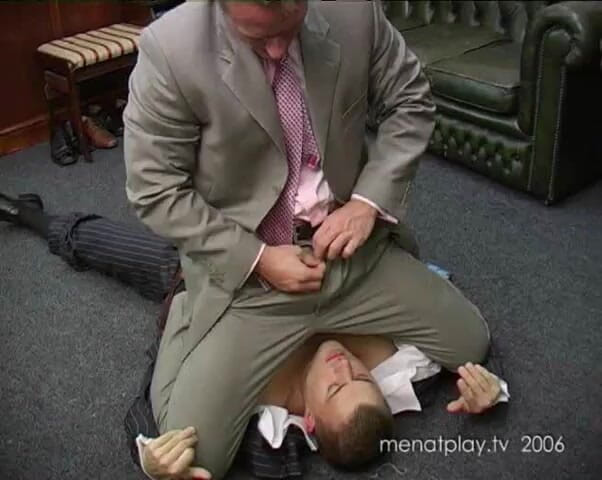 MenAtPlay: Wrestling Rivals
