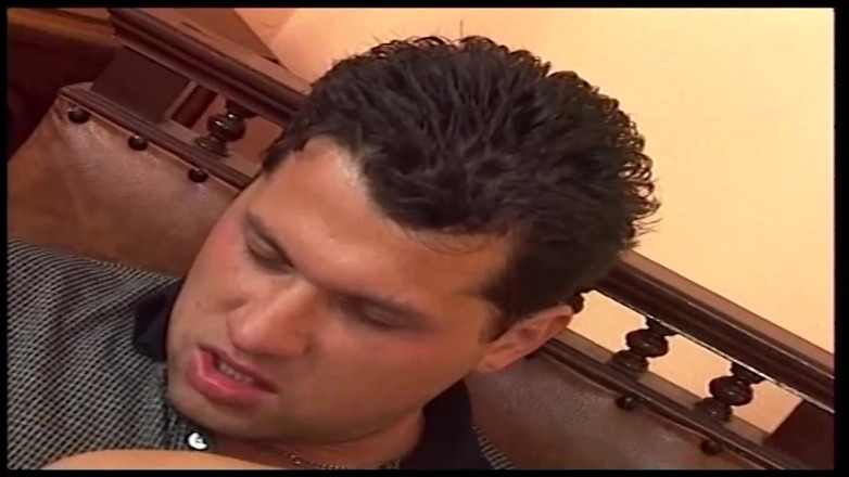 Muschi movie official: Temizlikçi Kız Ludovica