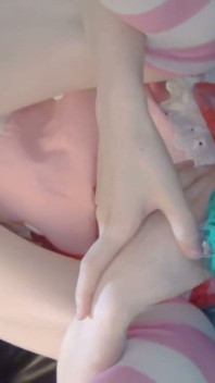 Dieser Cosplayer kehrt remastered zurück! Solo-spiel und dampfiger sex in ihrem Koiiro-Krankenhaus-kostüm 2.