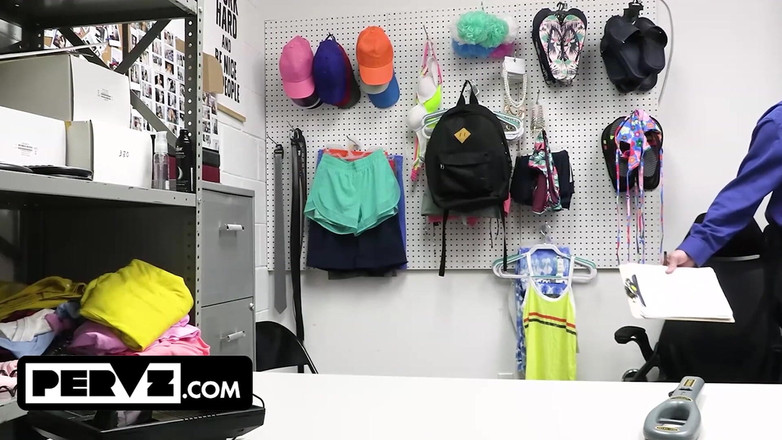 Pervz: Teeny Tiny Shoplyfters chyceni a tvrdě ošukané celý film