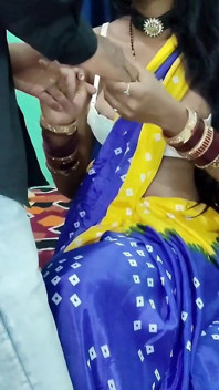 Caught Sister-in-law Watching Porn Then Fucked Her in Doggy Style She Went Crazy After Seeing the Dick Enjoyed It a Lot in Hindi