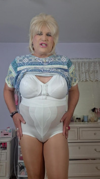 Do You Like Soft Squishy Grannies?