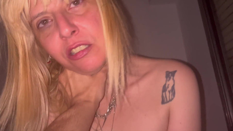 ADC21CM straight: Argentina Madura Trai O Marido