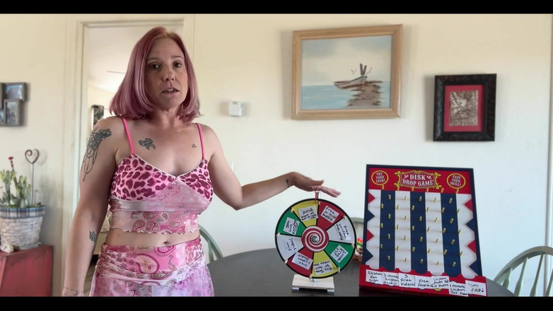 Jane Cane: Live Wheel &amp;Plinko