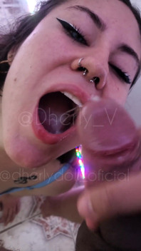 My Friend's Girlfriend Wants My Hot Cum in Her Pretty Mouth