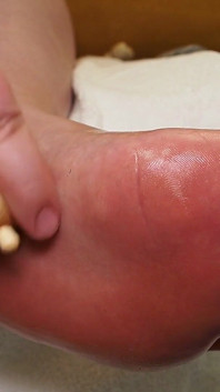 Look in Silence: My Foot and Massage