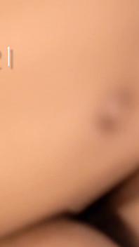 Indyjska gwiazda desi porno Tejaswini widziała, jak zostaje ostro wyruchana przez swojego chłopaka.