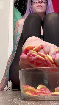 Peach Ringe auf meinen zehen