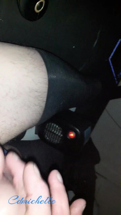 Crossdressers Cd Michelle wearing sexy lingerie: Crossdresser cdmichell穿着蓝色单体紧身衣裤射出大量精液