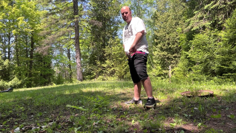 Bigwhitecock: Nago na zewnątrz